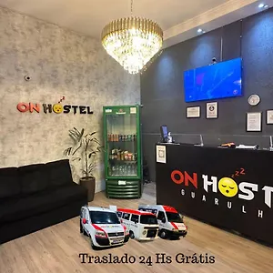 Hostel On Ii Gru Aeroporto Translado 24 Hs, Guarulhos